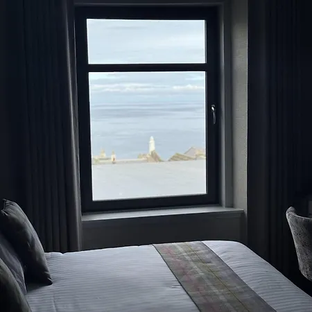 The Knowes Hotel & Restaurant Macduff Room photo