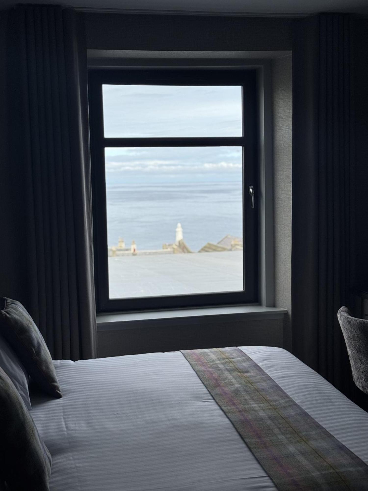 Hotel The Knowes & Restaurant 3*