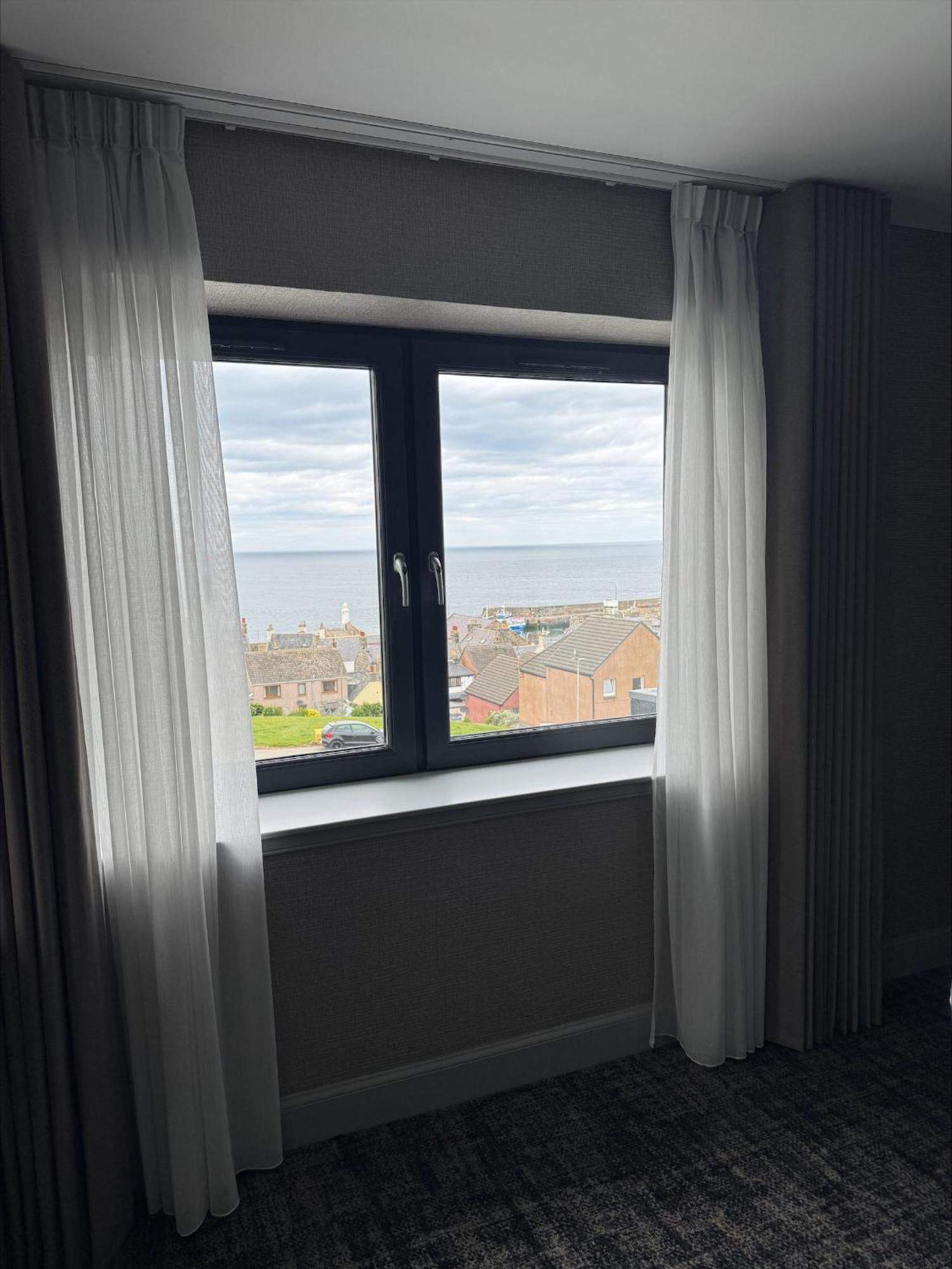 The Knowes & Restaurant Hotel Macduff