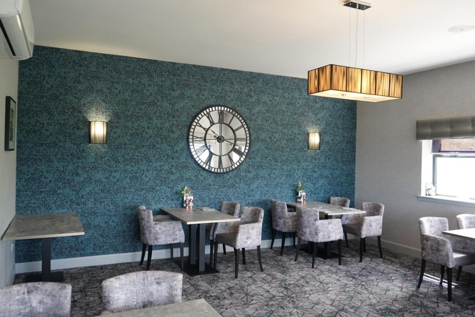 The Knowes & Restaurant