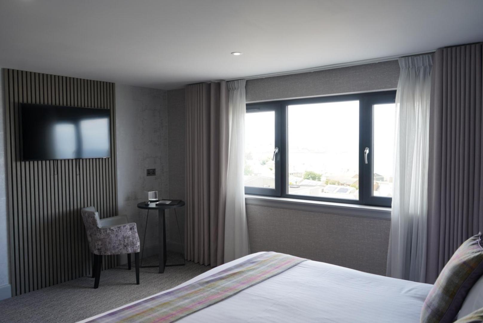 Hotel The Knowes & Restaurant Macduff
