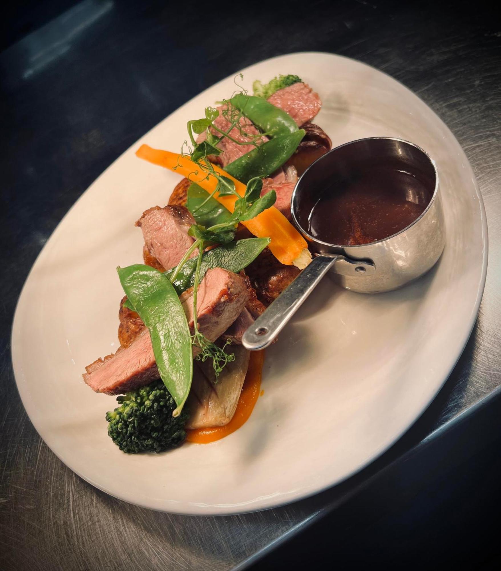 The Knowes & Restaurant 3*
